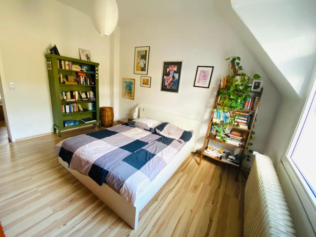 Hannover List 2 Bedroom Home Away From Home Bagian luar foto